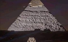 Pearl Pyramids Inn